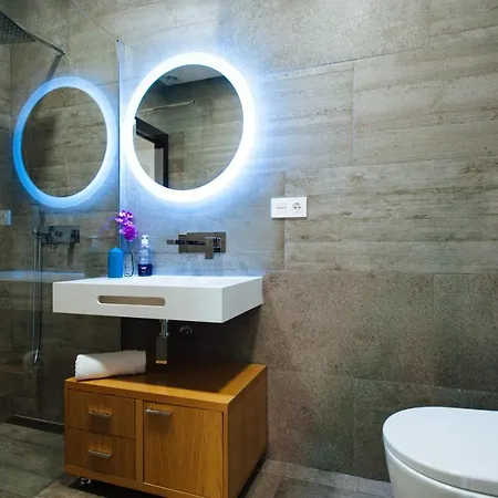 Apartamento Jose Laguillo Διαμέρισμα *