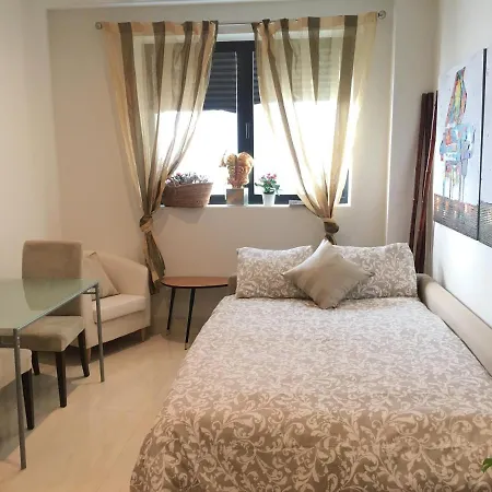 Apartamento Jose Laguillo 塞维利亚